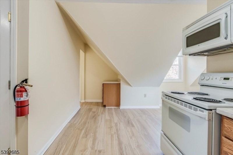 7 Washington St - Photo 6 of 19