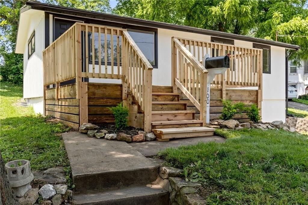 100 Sheidley Ave - Photo 3 of 13