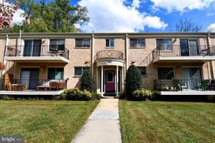 10637 Montrose Ave - Photo 1 of 1