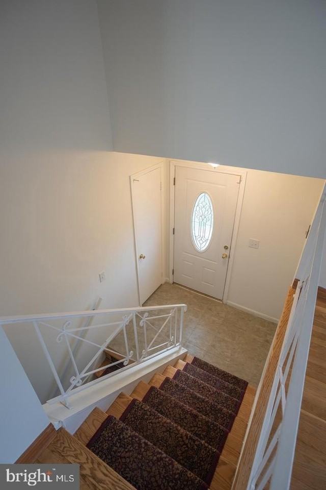 12517 Waldo Ln - Photo 4 of 13