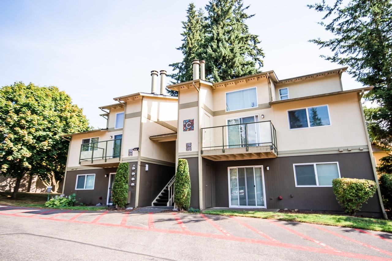 Tessera Apartments - Photo 3 of 39