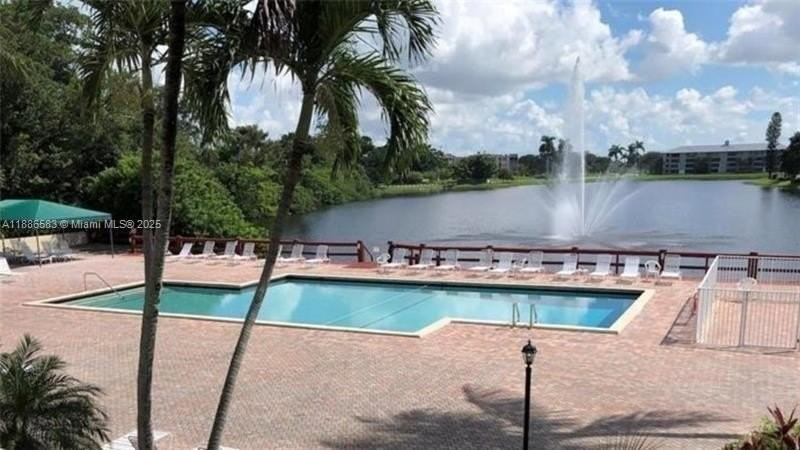 9400 Live Oak Place #306 - Photo 5 of 6