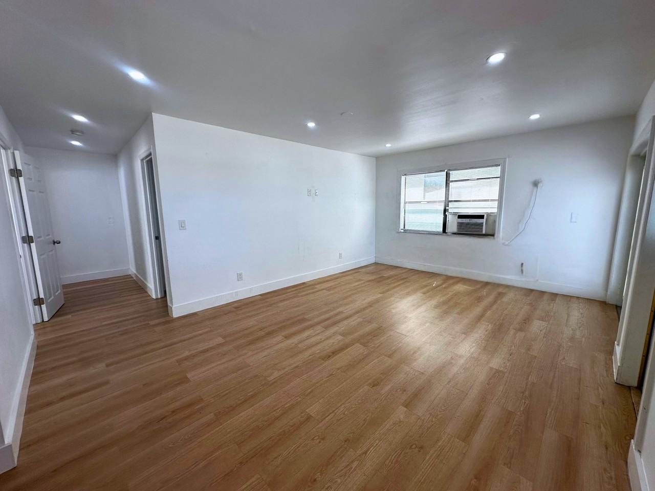 5605 North Ocean Drive - Photo 5 of 19