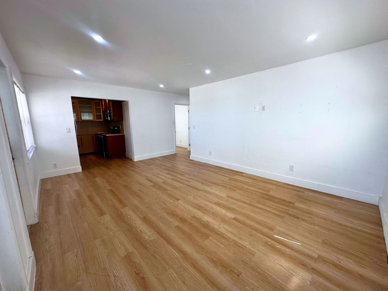 5605 North Ocean Drive - Photo 6 of 19