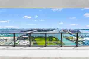 featured image of 1000 Biscayne Blvd #3301