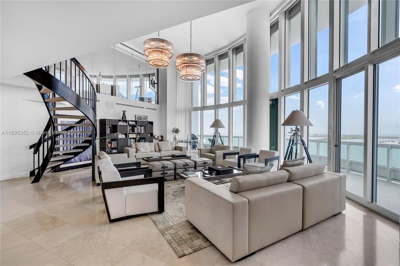 1643 Brickell Ave #3501