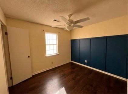 2317 8th Street Southeast - Photo 7 of 11