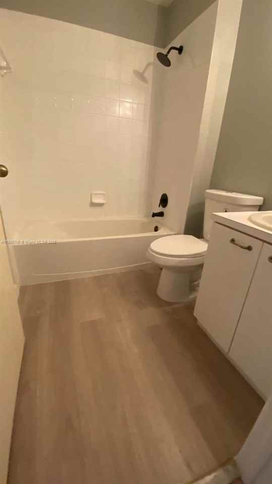 11696 Southwest 19th Street - Photo 2 of 15