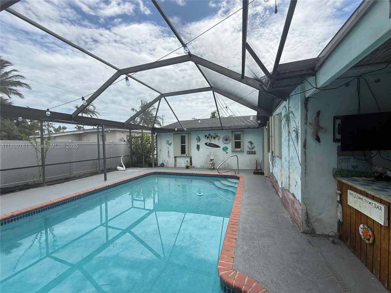 1708 Saint Lucie Ct - Photo 3 of 9