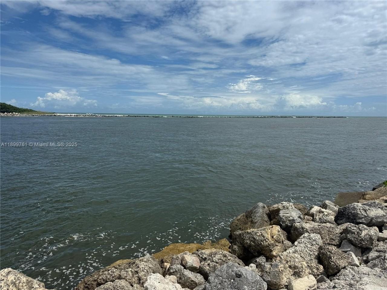 1708 Saint Lucie Ct - Photo 7 of 9