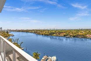 5600 Collins Ave #10J - Photo 1 of 1