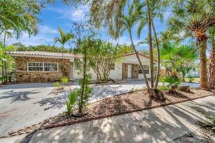 840 Ne 182nd St - Photo 1 of 1