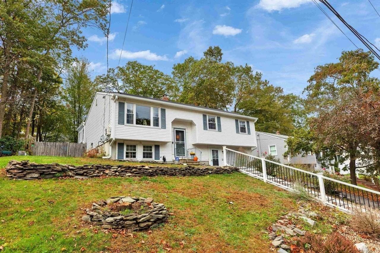 52 Jonathan Ln - Photo 3 of 50