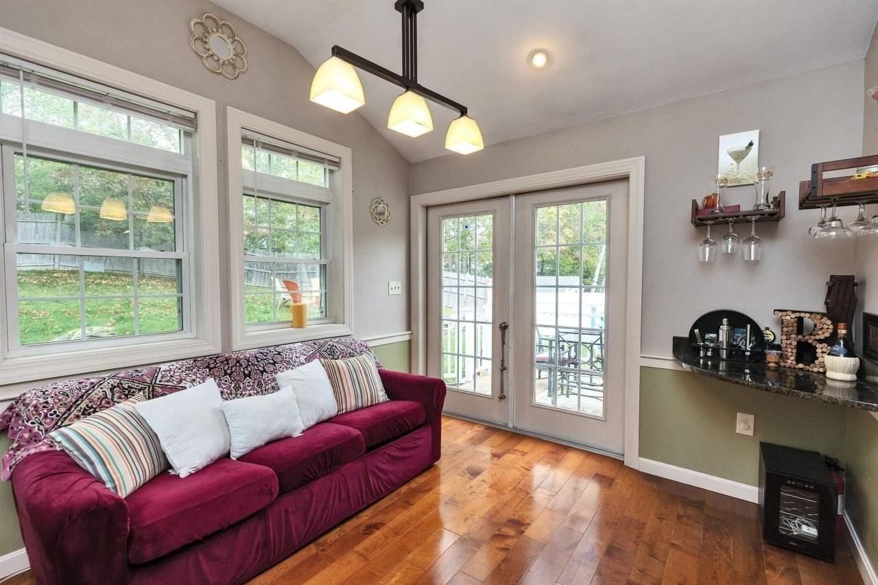 52 Jonathan Ln - Photo 5 of 50