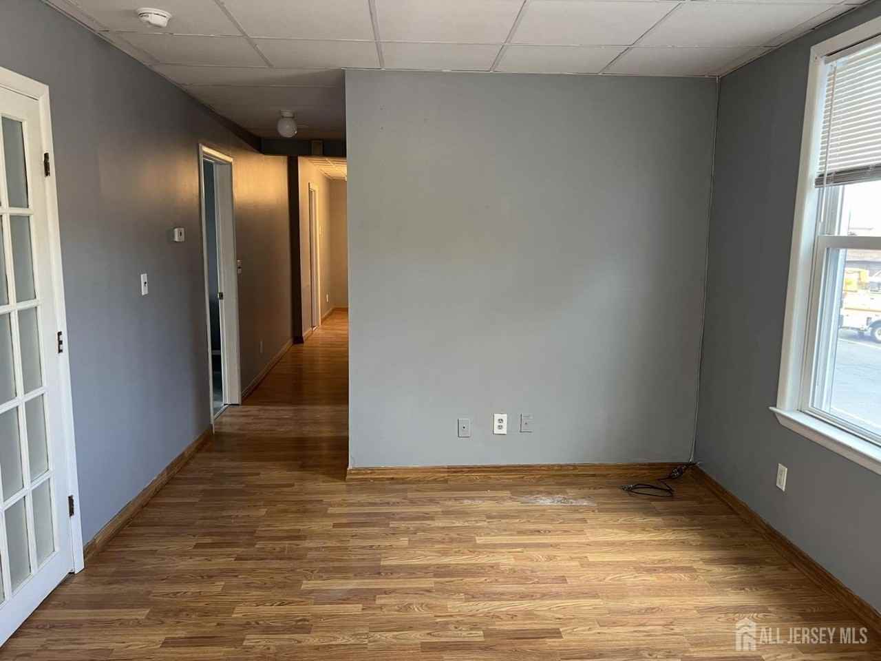 247 Washington Ave #2F - Photo 3 of 10