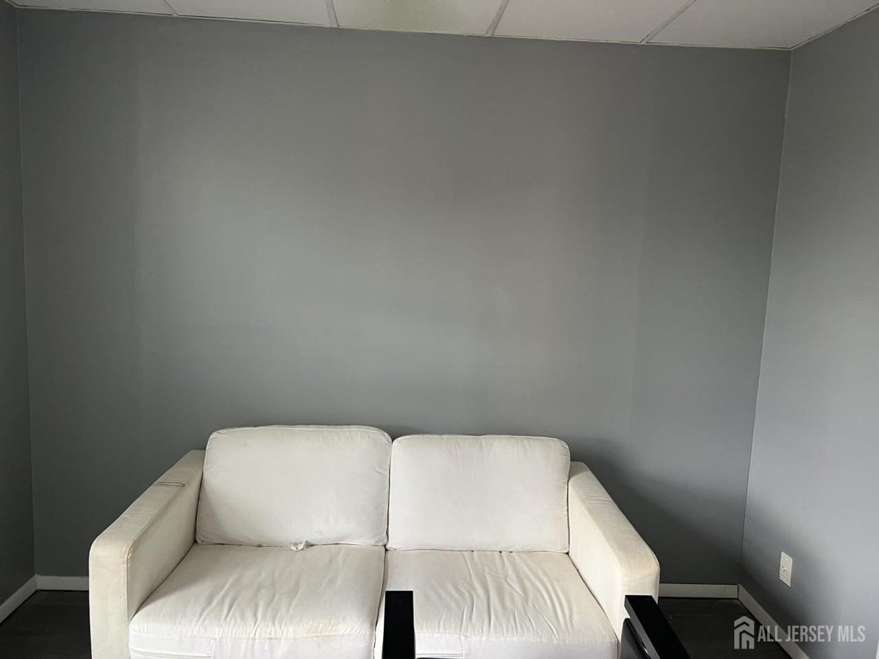 247 Washington Ave #2F - Photo 4 of 10