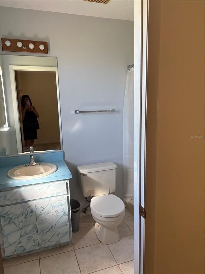 20 Pebble Beach Rd - Photo 4 of 16