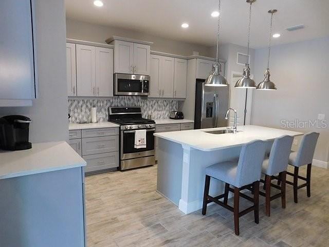 11221 Mcdermott Ct - Photo 4 of 10