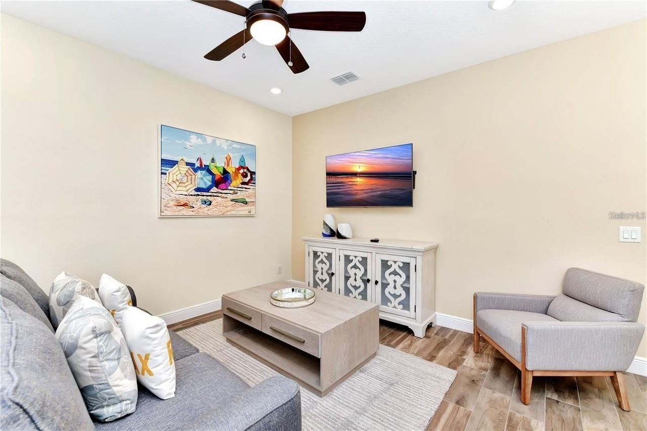 3205 Caribbean Soul Dr - Photo 4 of 23