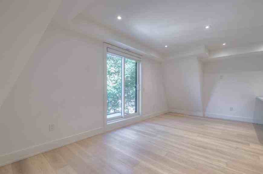 37 Boustead Avenue - Photo 2 of 10