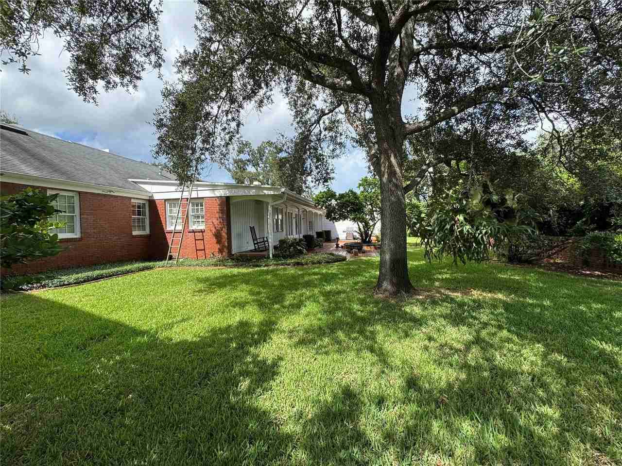 912 S Himes Ave - Photo 6 of 14