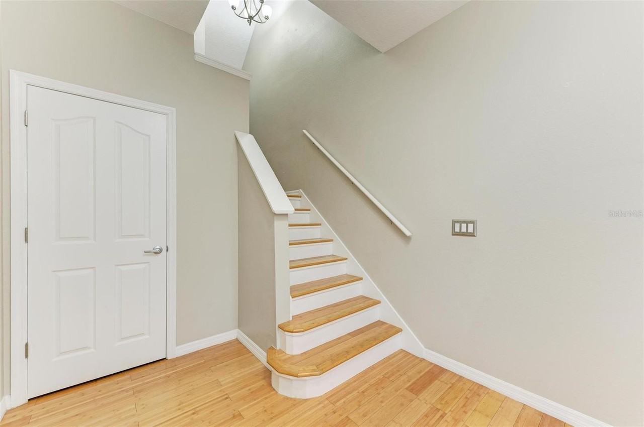 2926 Bayshore Pointe Dr - Photo 5 of 50