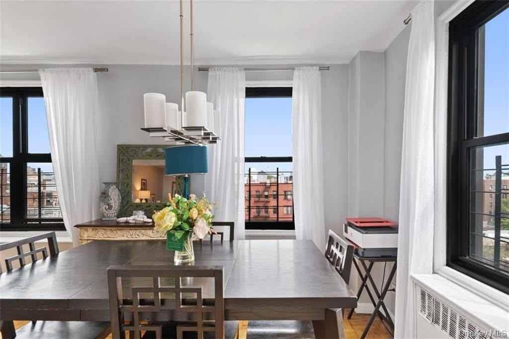 2835 Webb Ave #9D - Photo 4 of 18