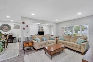 featured image of 1004 N Delaware Ave