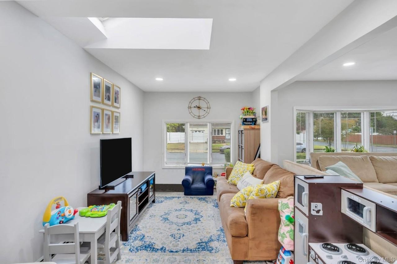 1004 North Delaware Avenue - Photo 5 of 20