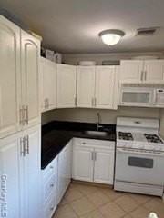 152 Harrison Ave - Photo 4 of 7