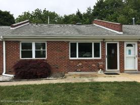 19 River Edge Dr - Photo 1 of 1