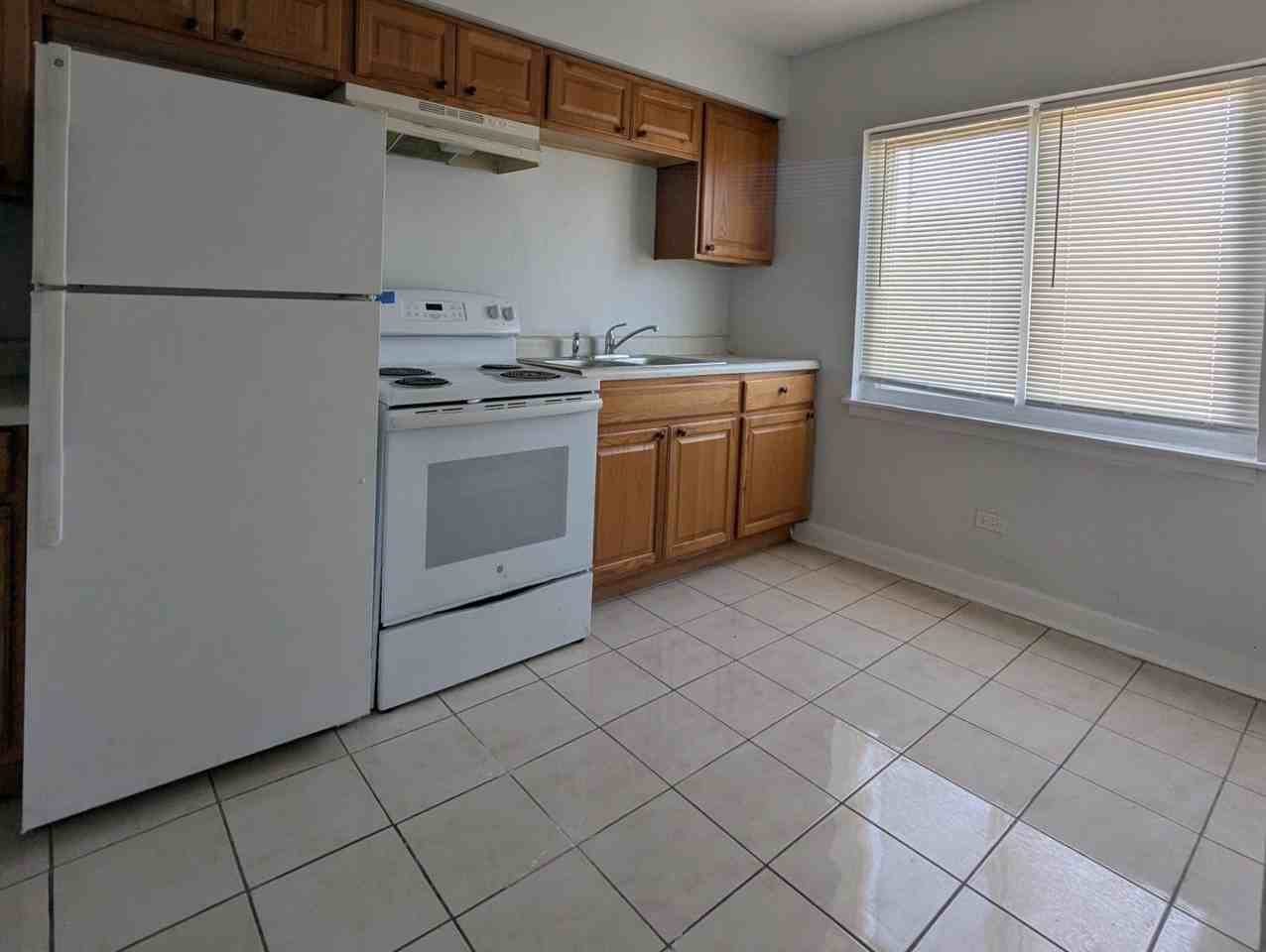 7201 S Western Ave #7201-7 - Photo 5 of 6