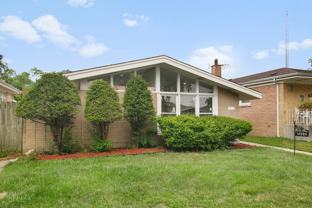 15224 Oak St - Photo 1 of 1
