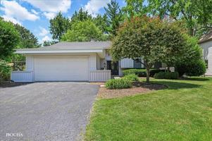 featured image of 425 W Gartner Rd