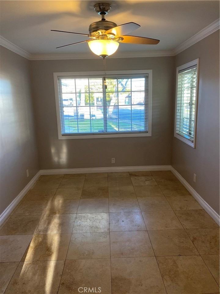 806 W Bloomwood Rd - Photo 3 of 21