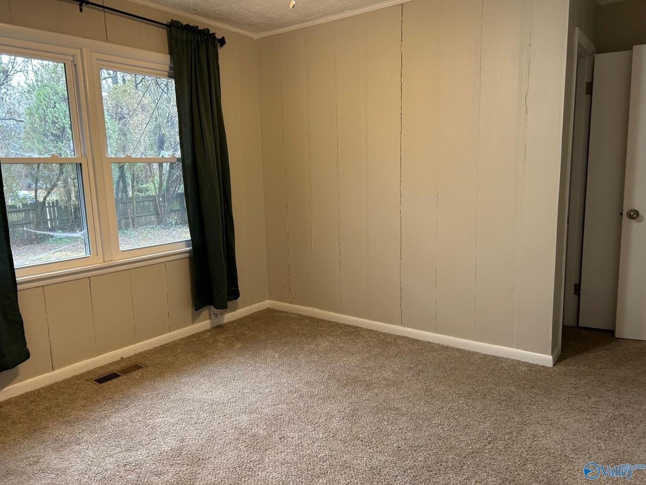 3721 Broadmor Rd Nw - Photo 7 of 15