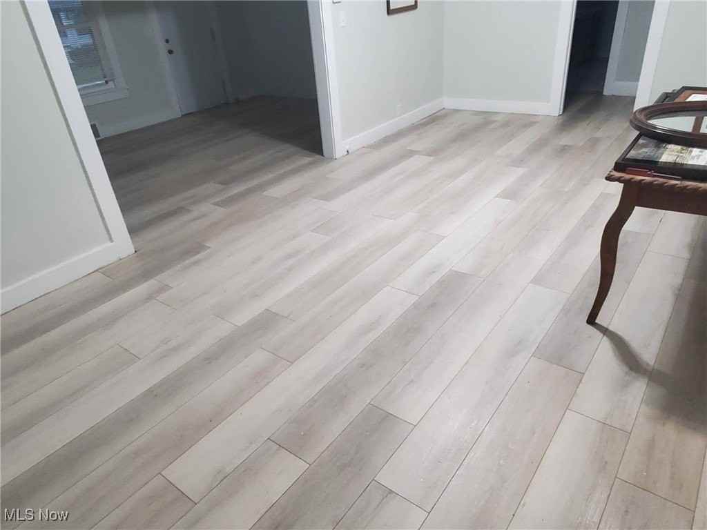 12335 Forest Grove Ave - Photo 5 of 24