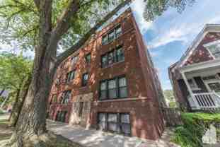 4951 N Oakley Ave - Photo 1 of 1
