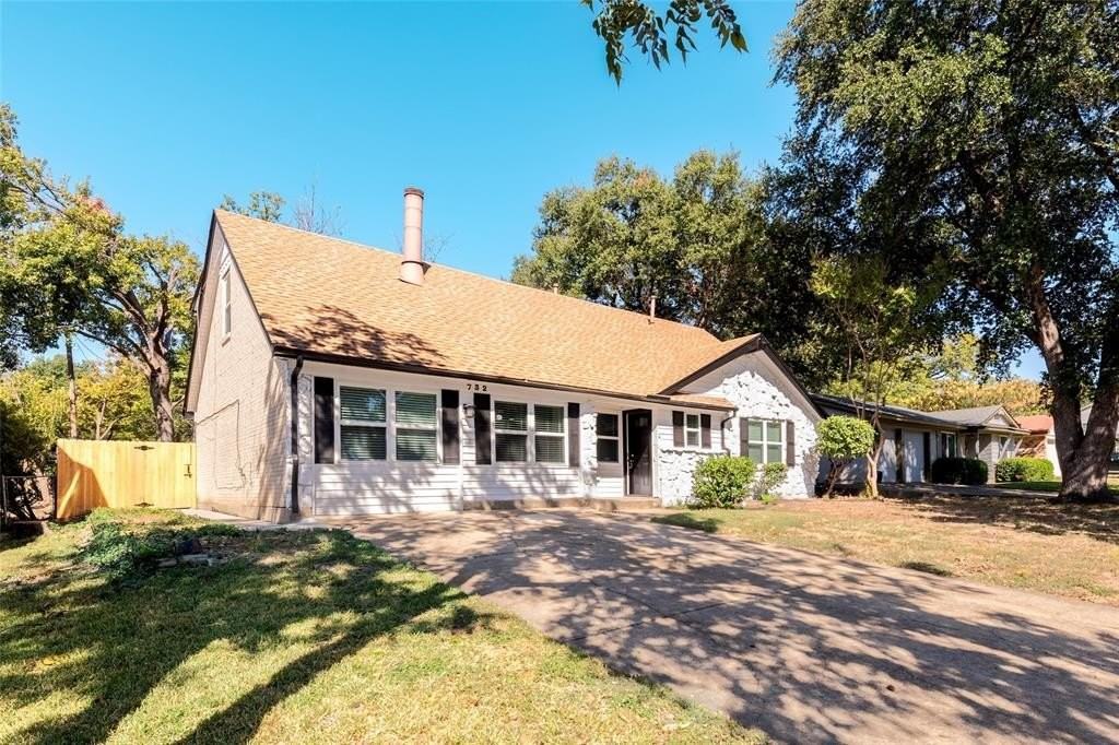 732 Melrose Drive - Photo 2 of 25