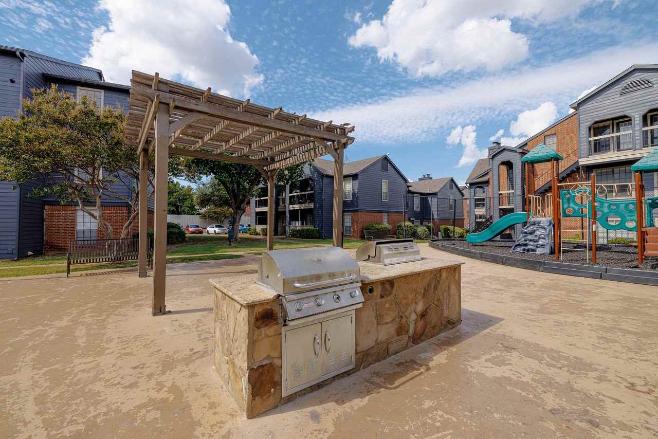 The Residence at North Dallas - Photo 4 of 50