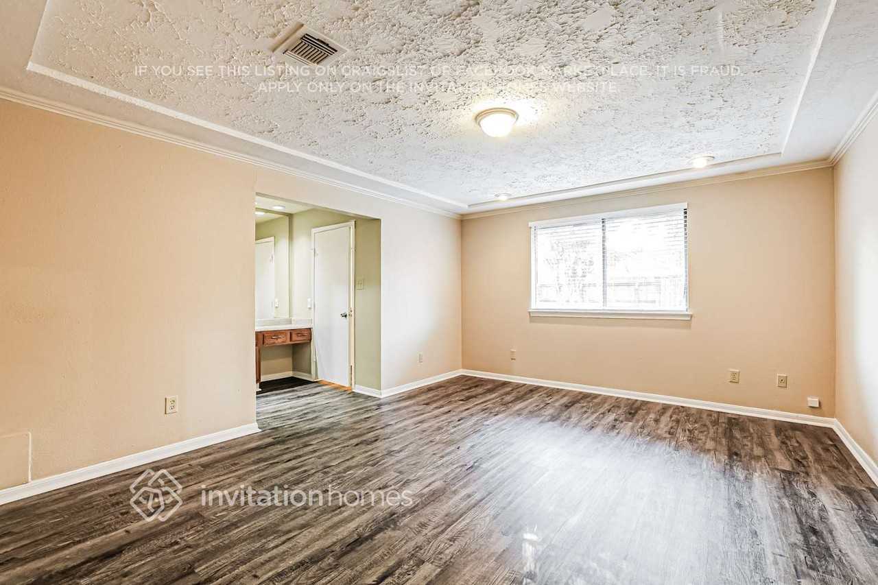 17318 Shrub Oak Dr - Photo 7 of 12