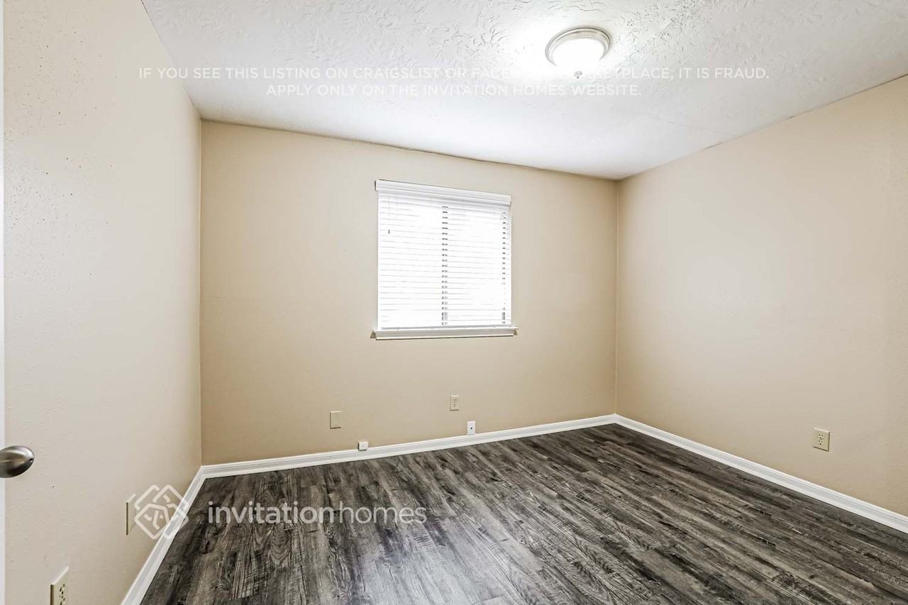 17318 Shrub Oak Dr - Photo 6 of 12