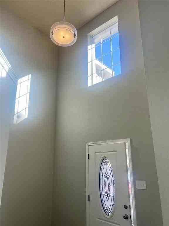 9952 Nixon Dr - Photo 3 of 19