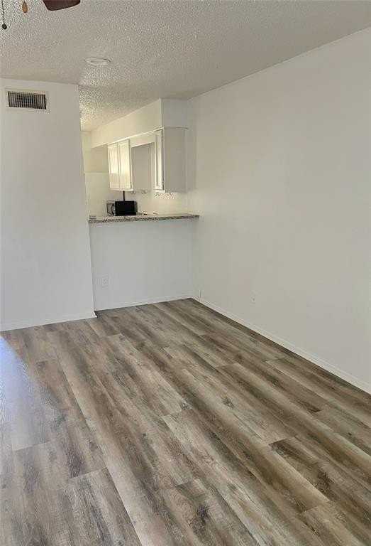 103 S Las Vegas Trl - Photo 7 of 20