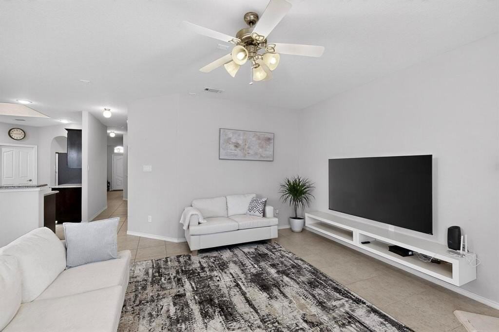 8308 Water Buck Run - Photo 7 of 33