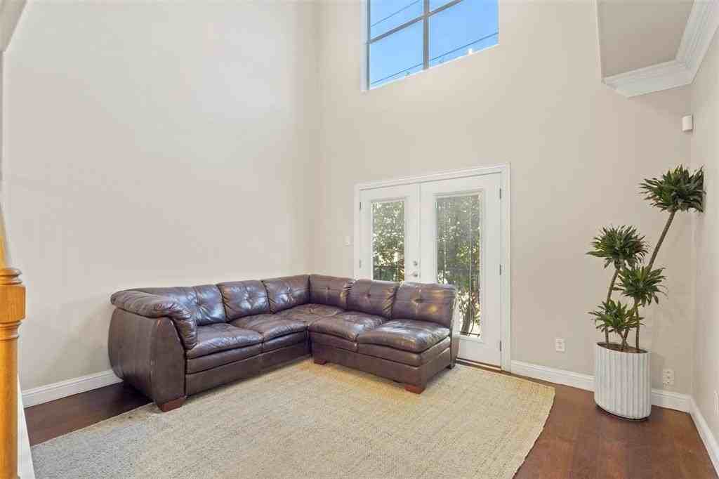 5617 Bryan Pkwy #2 - Photo 4 of 33