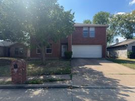 featured image of 2805 Hillside Dr