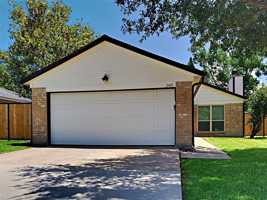 featured image of 3411 Old Oaks Dr