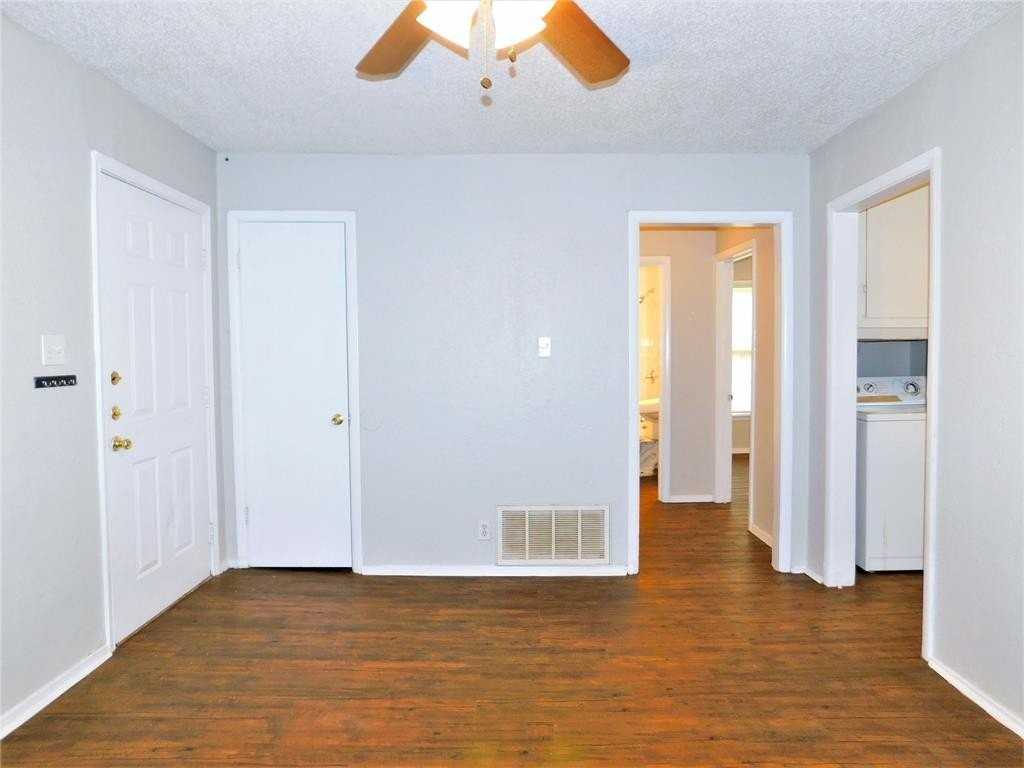 1515 Snyder St - Photo 6 of 19