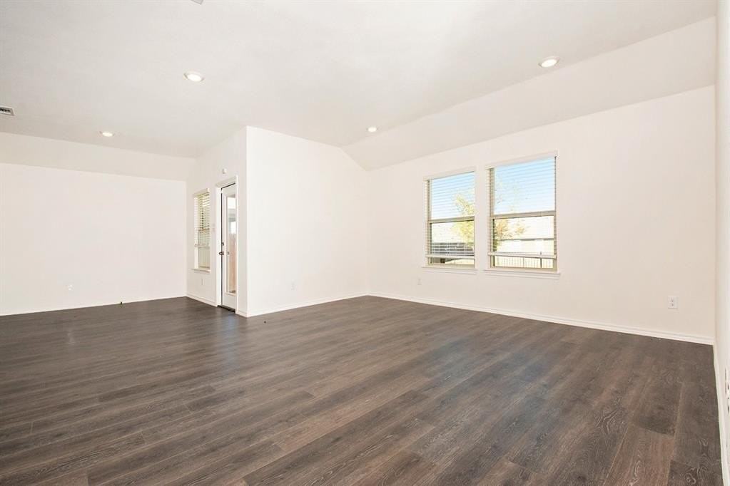 941 Fueller Dr - Photo 7 of 29